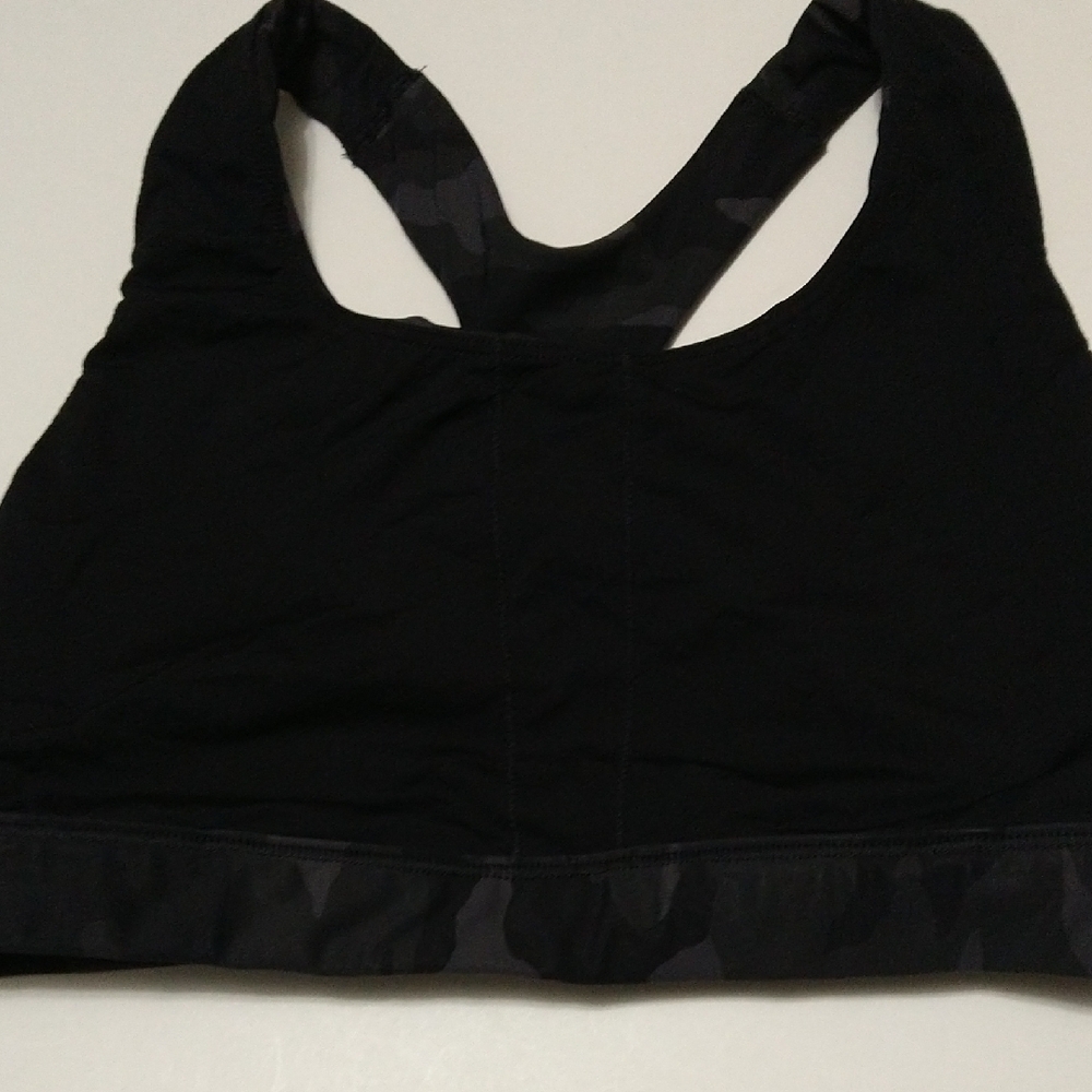 Athleta Camo Pull Over Lined Sports Bra Size S #1243 - Picture 6 of 8